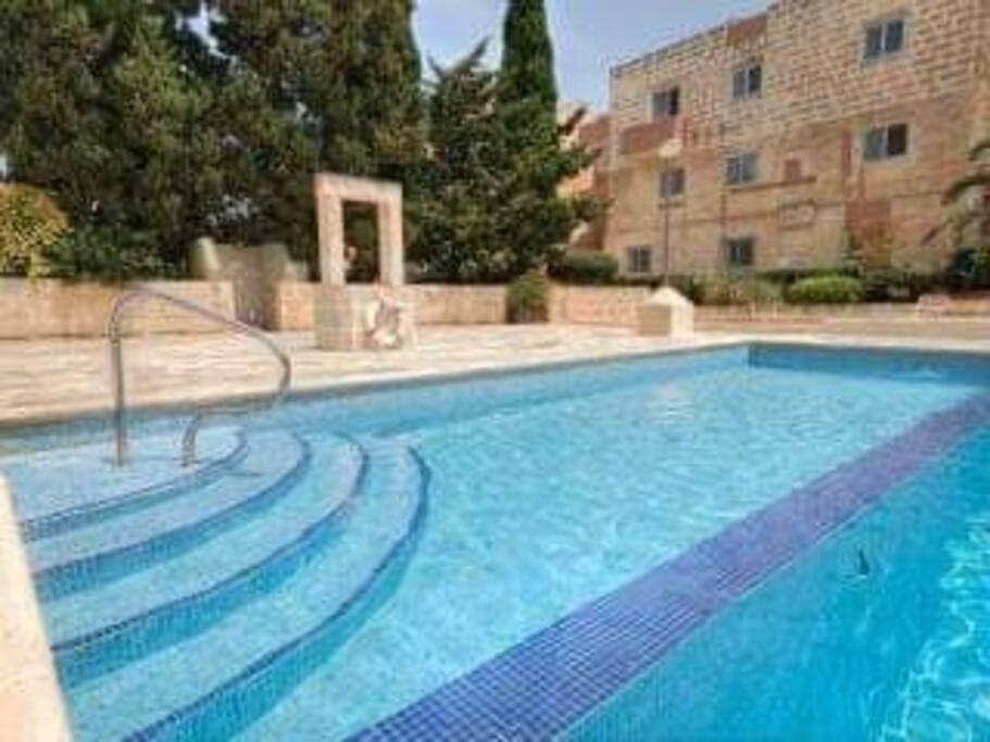 Private Room In A Modern Apartment With Pool And Sea View St. Paul's Bay Ngoại thất bức ảnh